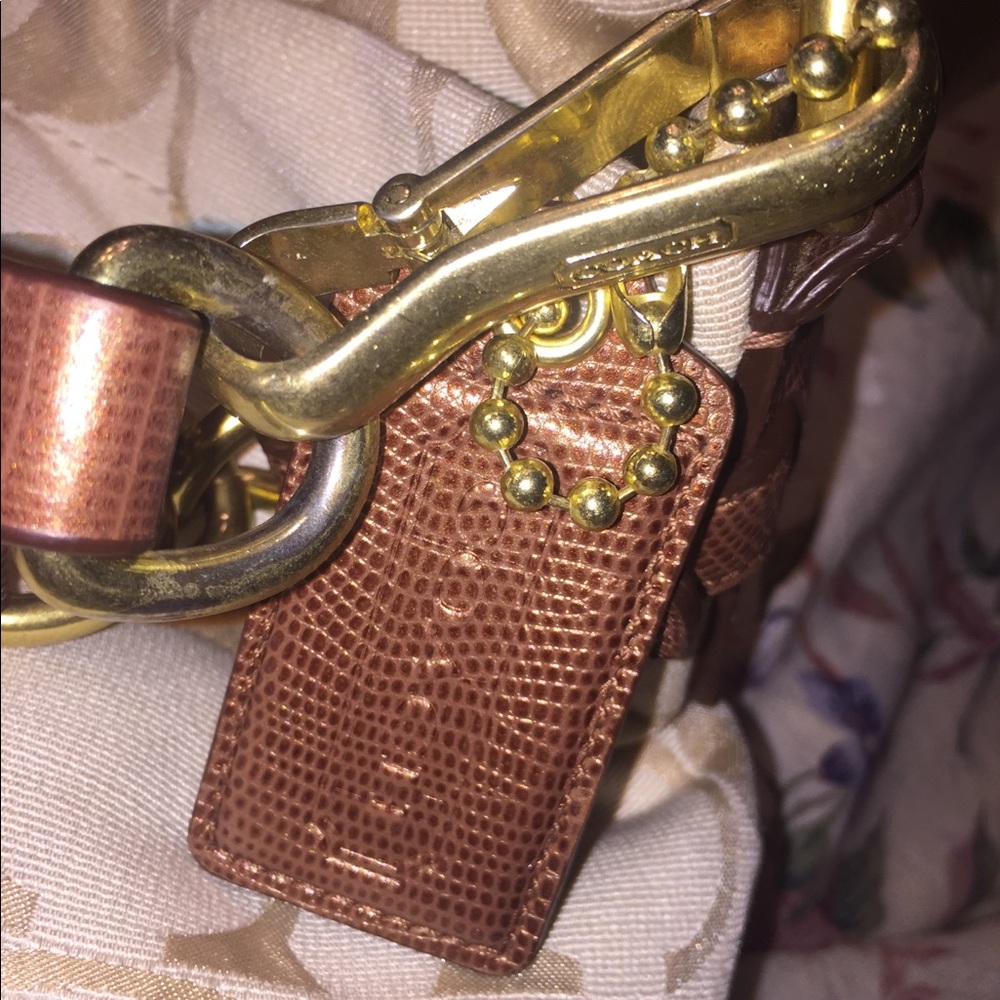 Coach Jacquard Signature Hobo In Cream & Tan $Firm - Picture 4 of 8